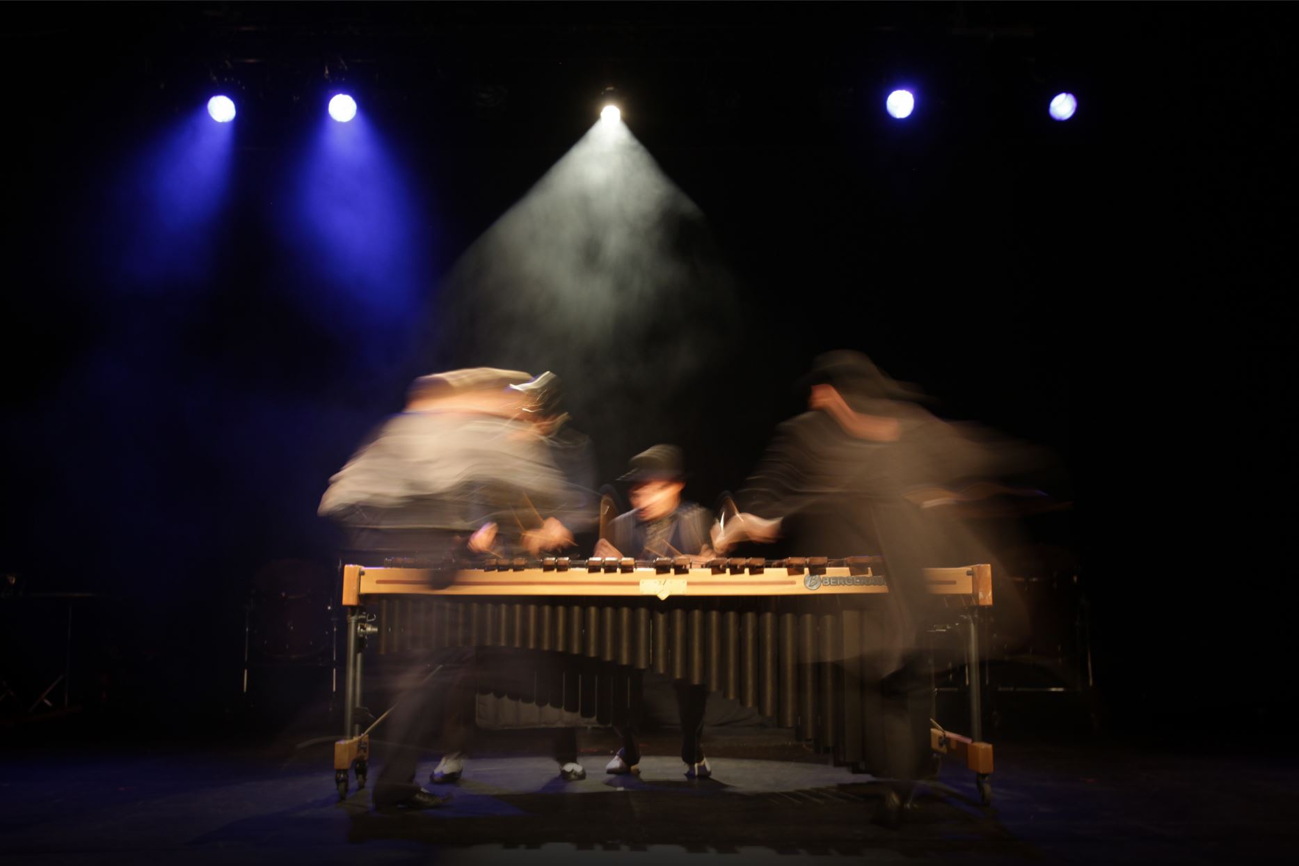 Dan Tanson - Quatuor Beat: Drumblebee (Bruxelles) FR